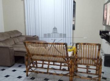 Casa · 136m² · 3 Quartos · 2 Vagas · Oportunidade de Casa/Sobrado com 3 Dormitórios no Jardim Sul