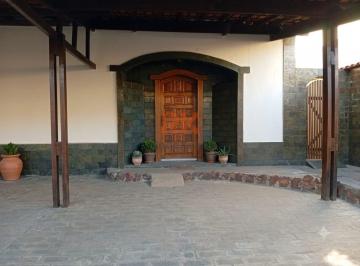 Casa · 336m² · 4 Quartos · 4 Vagas · Espetacular Casa de 4 Quartos no Bairro Ouro Preto