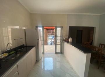 Casa · 300m² · 3 Quartos · 3 Vagas · Casa - Jardim Valparaiba- 3 Dormitórios - 194m².