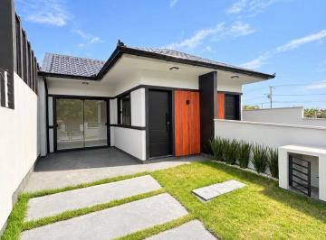 Casa · 50m² · 2 Quartos · 1 Vaga · Casa para à venda no bairro Forquilhas Leste