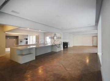 Casa · 678m² · 4 Quartos · 3 Vagas · Casa - Jardim Europa - 4 Suítes - 320m².