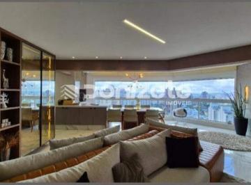 Apartamento · 160m² · 3 Quartos · 3 Vagas · Apartamento residencial de 160 m² com 3 suítes e 3 vagas na Vila Guiomar