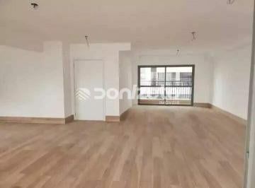 Apartamento · 227m² · 4 Quartos · 4 Vagas · Apartamento de 227 m² com 4 quartos e 3 suítes para aluguel na Vila Gilda
