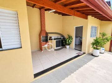 f0d50307c86677b9cff632efde1811fc7684e382 · Casa com 3 dormitórios sendo 1 suíte à venda, 191 m² por R$ 950.000 - Capela - Vinhedo/SP
