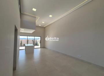 Casa · 277m² · 3 Quartos · 2 Vagas · Casa com 3 quartos sendo 3 suíte disponível para venda no bairro Granja Marileusa em Uberlândia-MG