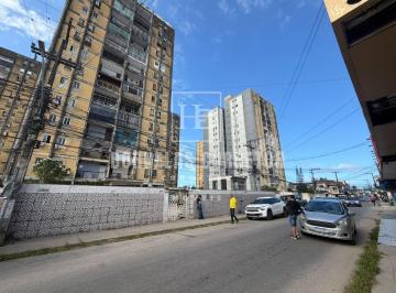 Apartamento · 104m² · 3 Quartos · 1 Vaga · Casa com 2 Quartos, Móveis Planejados, Quintal e 2 Vagas Cobertas em Pau Amarelo – Paulista/PE
