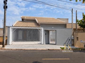 Casa · 135m² · 3 Quartos · 2 Vagas · Casa à Venda na Vila Casine – 3 Dormitórios | 135 m² de Construção | Terreno de 200 m²