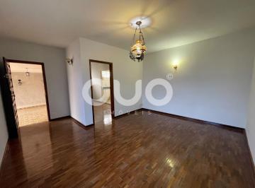 Casa · 183m² · 3 Quartos · 2 Vagas · Casa residencial com 3 quartos e quintal para alugar na Vila Rezende, Piracicaba
