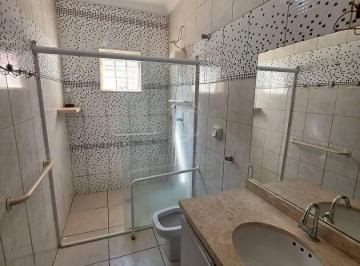 Casa · 4 Quartos · 2 Vagas · Casa em Parque Residencial Santa Gertrudes, Marília/SP de 0m² 4 quartos para locação R$ 3.300,00/mes