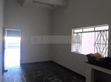 Casa · 250m² · 2 Quartos · 2 Vagas · Casa para venda em Centro de 250.00m² com 2 Quartos, 1 Suite e 2 Garagens