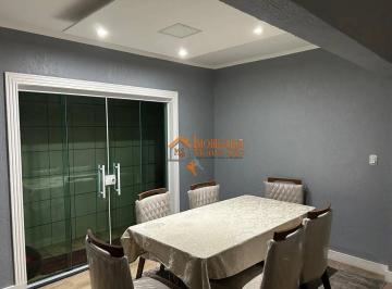 Casa · 352m² · 3 Quartos · 2 Vagas · Sobrado em Jardim Presidente Dutra, Guarulhos/SP de 352m² 3 quartos à venda por R$ 585.000,00