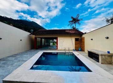 Casa · 210m² · 3 Quartos · 3 Vagas · Casa em Carlos Guinle, Teresópolis/RJ de 210m² 3 quartos à venda por R$ 1.490.000,00
