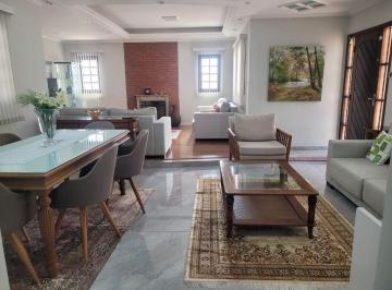 Casa · 309m² · 3 Quartos · 8 Vagas · Sobrado em Vila Júlia, Poá/SP de 309m² 3 quartos à venda por R$ 1.500.000,00