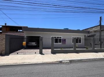 Casa · 325m² · 4 Quartos · Casa em Cordeiros, Itajaí/SC de 325m² 4 quartos à venda por R$ 920.000,00