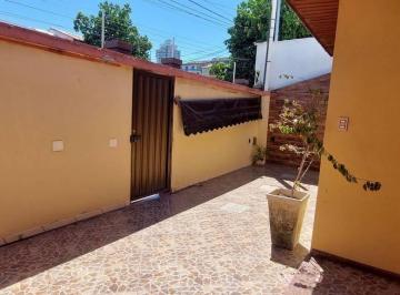 Imagem 1 · Casa para aluguel em Cavaleiros, Macaé