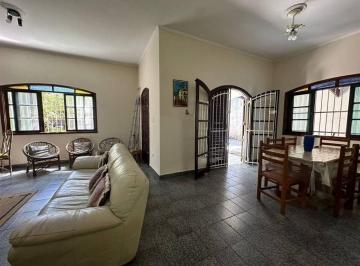 Casa · 190m² · 3 Quartos · 4 Vagas · Casa Churrasqueira - Flórida, Praia Grande