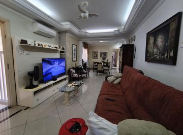 Casa · 137m² · 3 Quartos · 2 Vagas · Sobrado Churrasqueira - Vila Tupi, Praia Grande