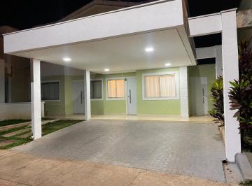 Casa de 3 quartos, Brasília · Jardins Mangueiral – Qc 05 – Casa espetacular, 3 quartos, closet, suíte, repleta em armários.
