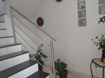 Casa · 400m² · 5 Quartos · Sobrado para alugar em São José dos Campos, Vila Betânia, com 5 quartos, com 400 m²