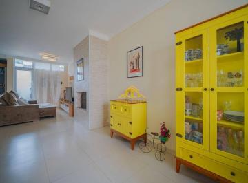 Casa · 116m² · 3 Quartos · 2 Vagas · Casa em Chácara Pavoeiro, Cotia/SP de 116m² 3 quartos à venda por R$ 700.000,00