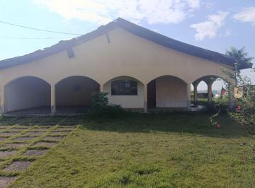 Casa de 3 quartos, Americana · Casa à Venda R$ 1.800.000,com 3 Dormitórios, 200m² - Jardim Santa Eliza/Americana/SP.