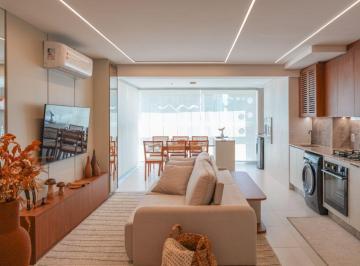Apartamento de 3 quartos, Balneário Piçarras · Apartamento Pé na Areia Mobiliado à Venda em Balneário Piçarras