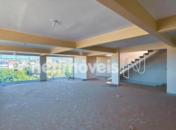 f7e7277a-e5c4-4ef8-8d0a-1c37ffcd0aec.webp · Prédio com elevador | Garagem no subsolo | Terraço | Centro