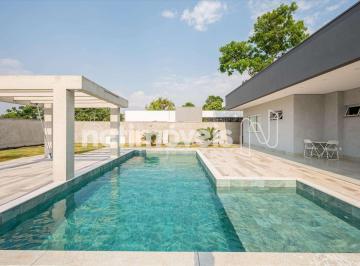 6172b2bd-9-61-imoveis-shjb-cond-mansoes-itaipu-rua-25-casa-1-18.jpg · Casa | 4 Quartos | 3 Suítes | Condominio Mansões Itaipu | Piscina | Jardim Botanico | Escritorio