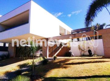ec59104d-7-1-fachada-frente-capa.jpg · Casa a venda no Condomínio Santa Mônica