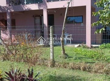 Casa · 180m² · 3 Quartos · Terreno de 1.200 m² no Campeche