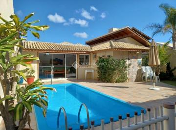 Casa · 200m² · 6 Quartos · Auxiliadora Predial vende, linda casa, Terreno de 360 m2