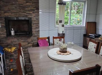 Casa · 132m² · 3 Quartos · Morada no canto da lagoa