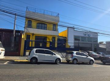 Foto 01 · Salão comercial para locação na Vila Fiori, Sorocaba-SP: 1 sala, 2 banheiros, 3 vagas de garagem, 25