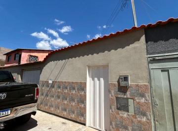 Casa de 3 quartos, Sobradinho · CASA REFORMADA NA AR 07 SOB 2