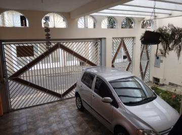 Casa · 240m² · 3 Quartos · 2 Vagas · Sobrado - Mooca - 240 m² - 3 Dormitórios - 1 Suíte - 2 Vagas - Edícula - Piscina - Aceita financiame