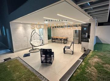 Casa · 280m² · 3 Quartos · 4 Vagas · Casa de Alto Padrão de 280 m² à Venda com 1 Suíte e Piscina Aquecida no Condomínio Pampulha, Belo Ho