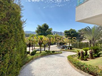 Casa · 688m² · 4 Quartos · 6 Vagas · Casa à Venda no Vale dos Cristais, Nova Lima — 692m², 4 Quartos, 2 Suítes, Piscina Coberta