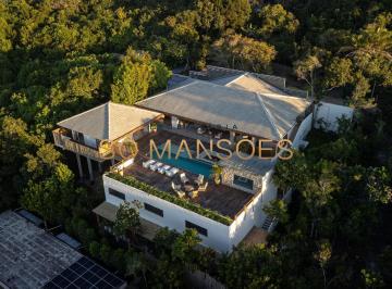 Casa · 581m² · 6 Quartos · 2 Vagas · Casa de Luxo de 581 m² à Venda com 5 Suítes e Home Cinema no Vale de Trancoso, Trancoso - BA