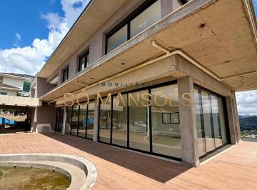 Casa · 655m² · 5 Quartos · 6 Vagas · Casa com Ampla Garagem de 655 m² à Venda com 4 Suítes e Espaço Gourmet no Mirante da Mata, Nova Lima