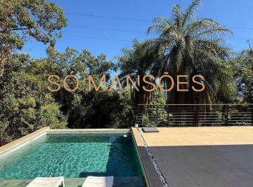 Casa · 400m² · 5 Quartos · 3 Vagas · Casa Espaçosa de 400 m² à Venda com 5 Suítes e Espaço Gourmet no Mirante da Mata, Nova Lima - MG
