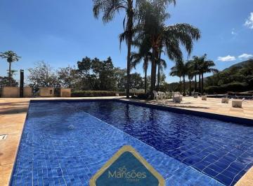 Casa · 332m² · 5 Quartos · 3 Vagas · Casa Espaçosa de 332 m² à Venda com 4 Suítes e Home Cinema no Condomínio Retiro do Chalé, Brumadinho