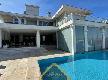 Casa · 581m² · 5 Quartos · 8 Vagas · Casa com Ampla Garagem de 581 m² à Venda com 4 Su��tes e Vista Definitiva no Condomínio Village Terr