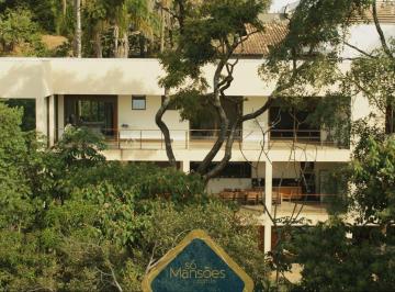 Casa · 892m² · 5 Quartos · 6 Vagas · Casa de Luxo de 892 m² à Venda com 5 Suítes e Piscina Aquecida no Residencial Europa, Nova Lima - MG