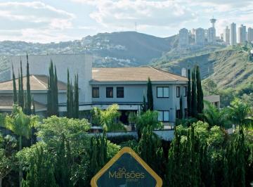 Casa · 844m² · 4 Quartos · 6 Vagas · Casa com Ampla Garagem de 844 m² à Venda com 4 Suítes e Vista Definitiva no Vale dos Cristais, Nova 