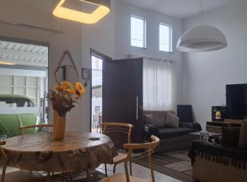 SALA · Linda casa totalmente equipada (4 anos de construção)