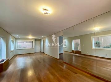 Comercial · 280m² · 5 Quartos · 2 Vagas · Casa Espaçosa em Moema | 5 Dormitórios, 2 Suítes e Amplo Jardim