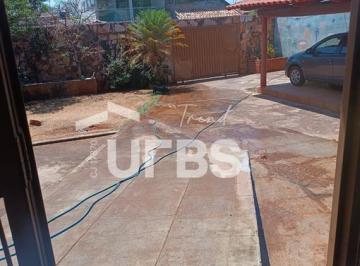 Casa · 256m² · 3 Quartos · 3 Vagas · Casa de rua - Jardim Balneário Meia Ponte