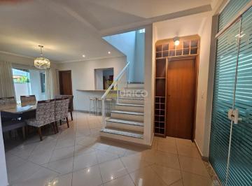 Casa · 279m² · 3 Quartos · 4 Vagas · Sobrado com 3 Suítes para Locação no Condomínio Jardim América – Vinhedo/SP