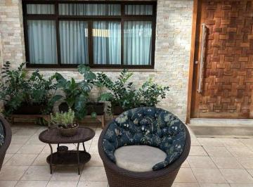 Casa · 216m² · 3 Quartos · 3 Vagas · Sobrado com 3 quartos à venda, 216 m² por R$ 880.000 - Vila Galvão - Guarulhos/SP