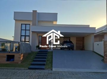 Foto 01 · Excelente casa em condomínio com 03 quartos, sendo 01 suíte com closet, ótima sala de estar, banheir